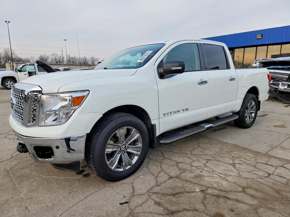 2018 Nissan Titan SV