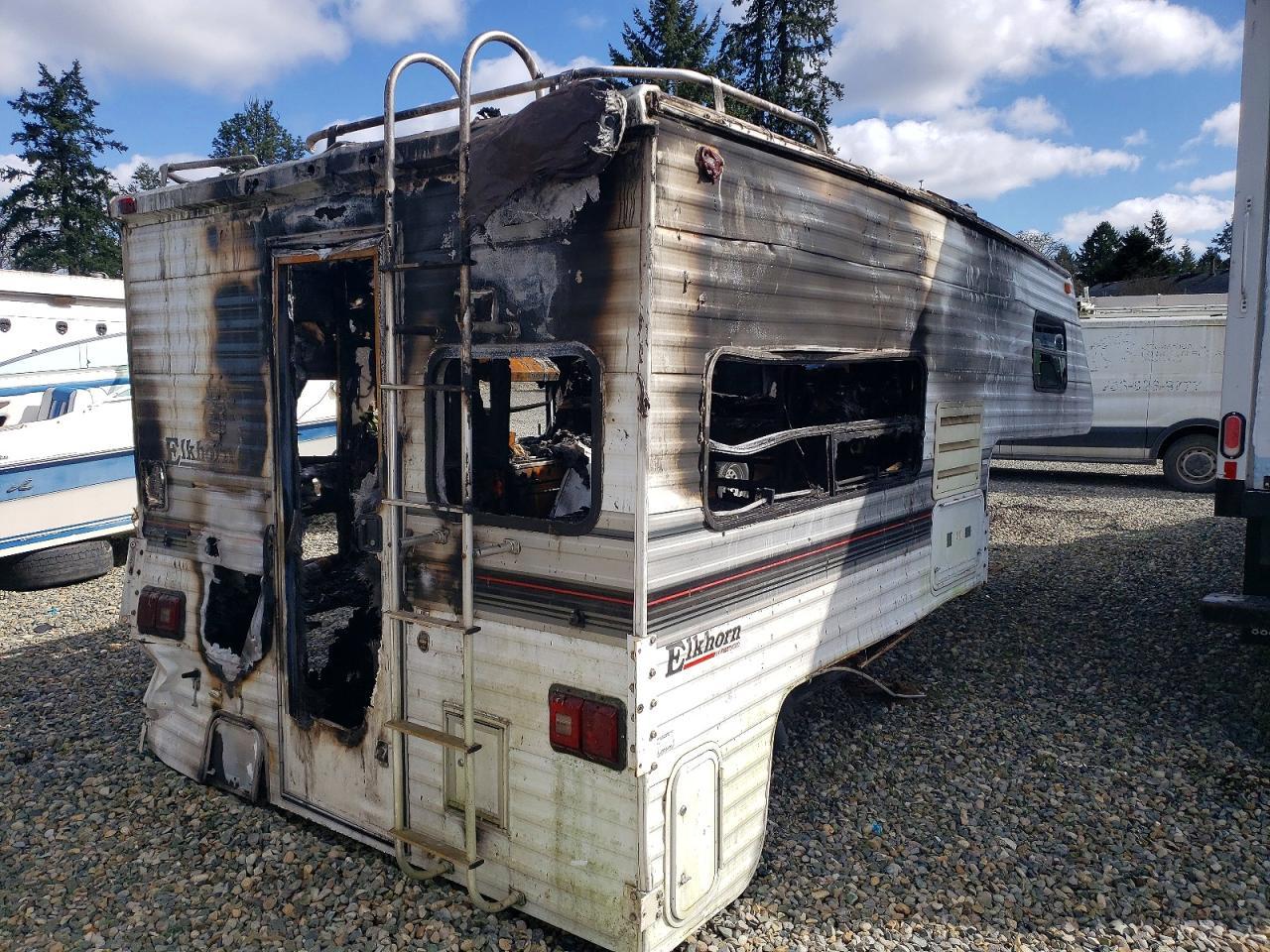 1998 Elkh Truck Camp