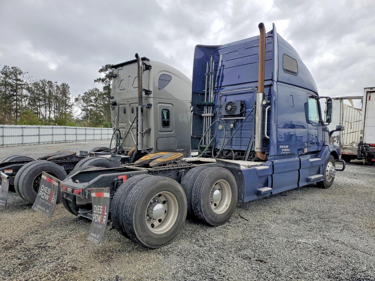 2017 Volvo VN VNL