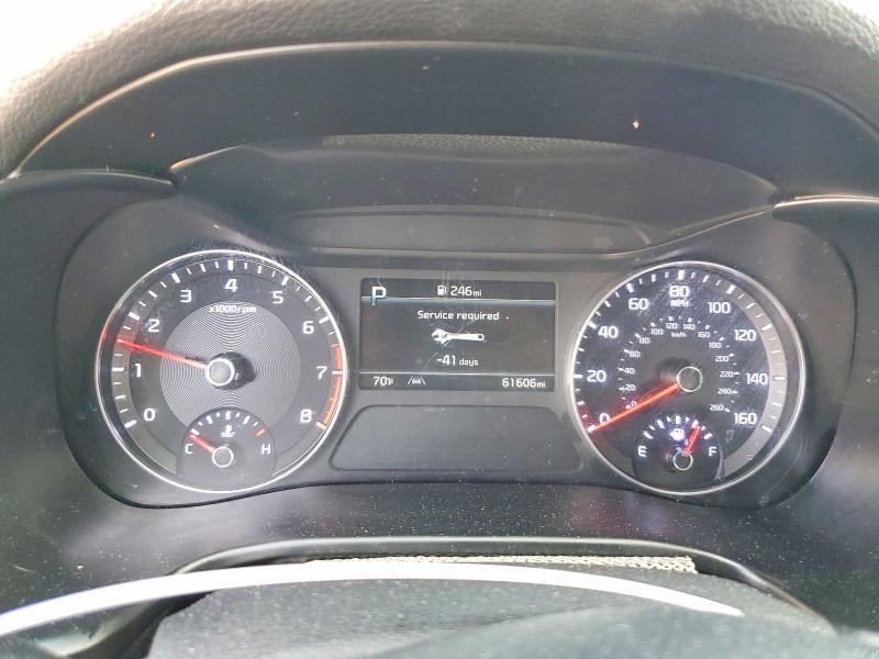 2023 KIA Forte lxs