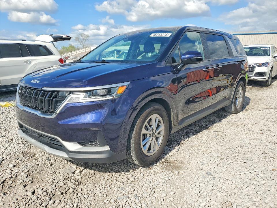 2022 KIA Carnival lx