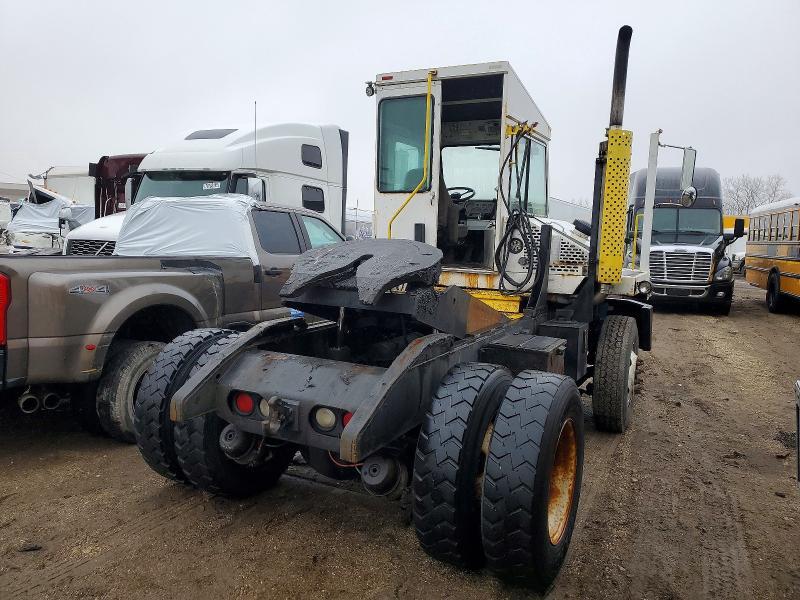 2004 Capacity Of Texas TJ5000-Semi Truck