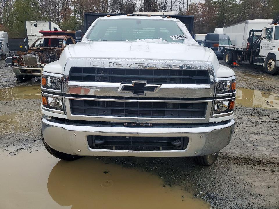2019 Chevrolet GM515 Flatbed Truck
