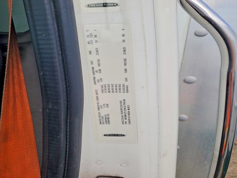 2020 Freigliner 2020 Freightliner Business Class M2 BOX Truck