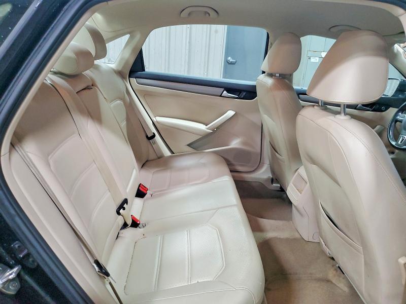 2015 Volkswagen Passat s