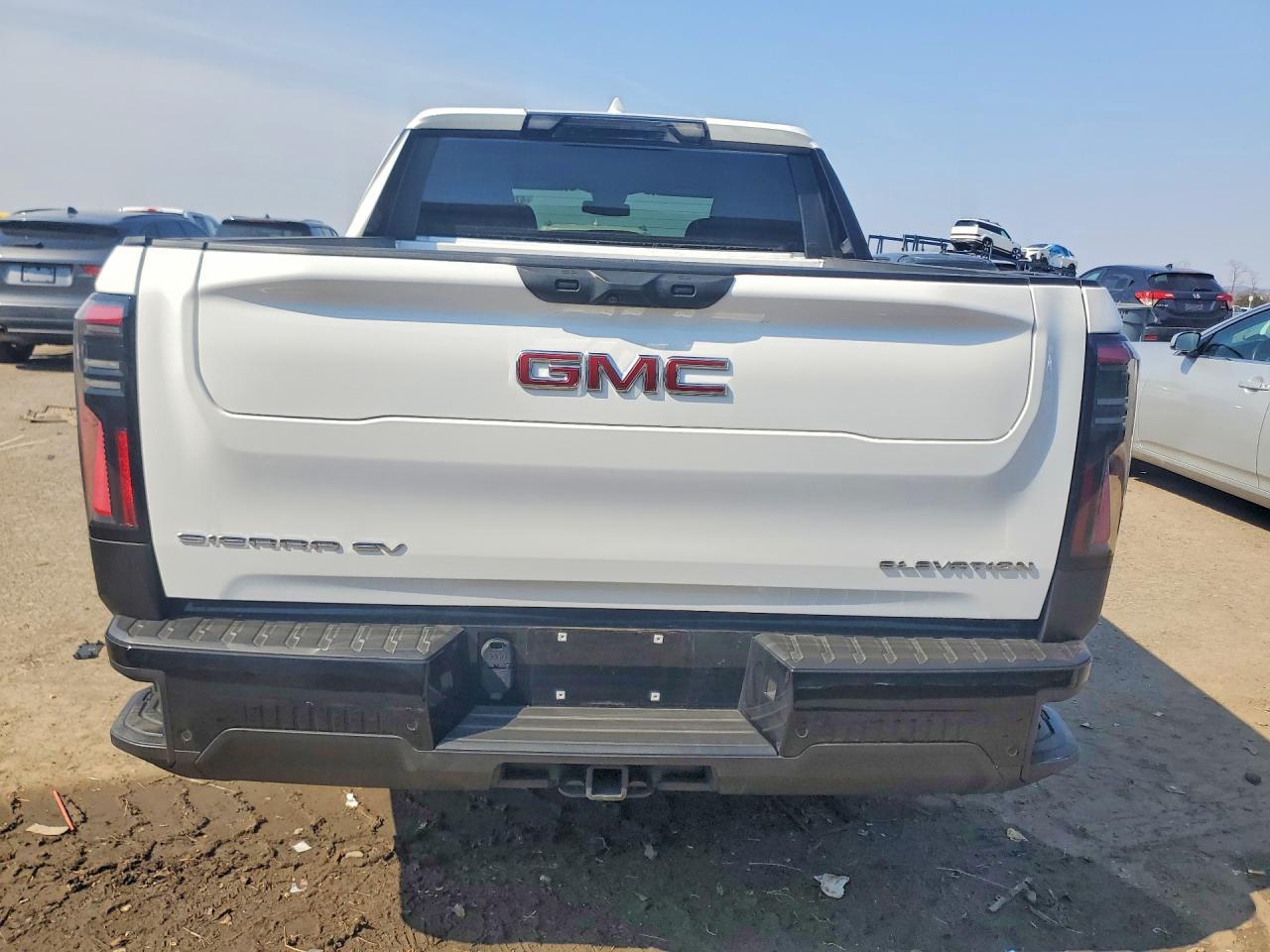2026 GMC Sierra Elevation