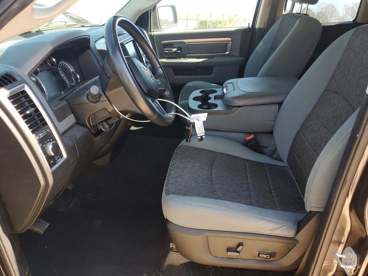 2019 Dodge RAM 1500 Classic SLT