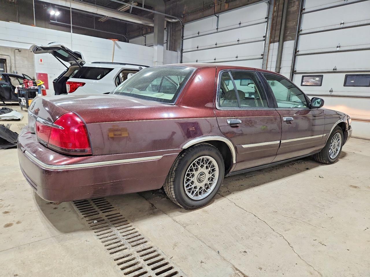 2001 Mercury Grand Marquis gs