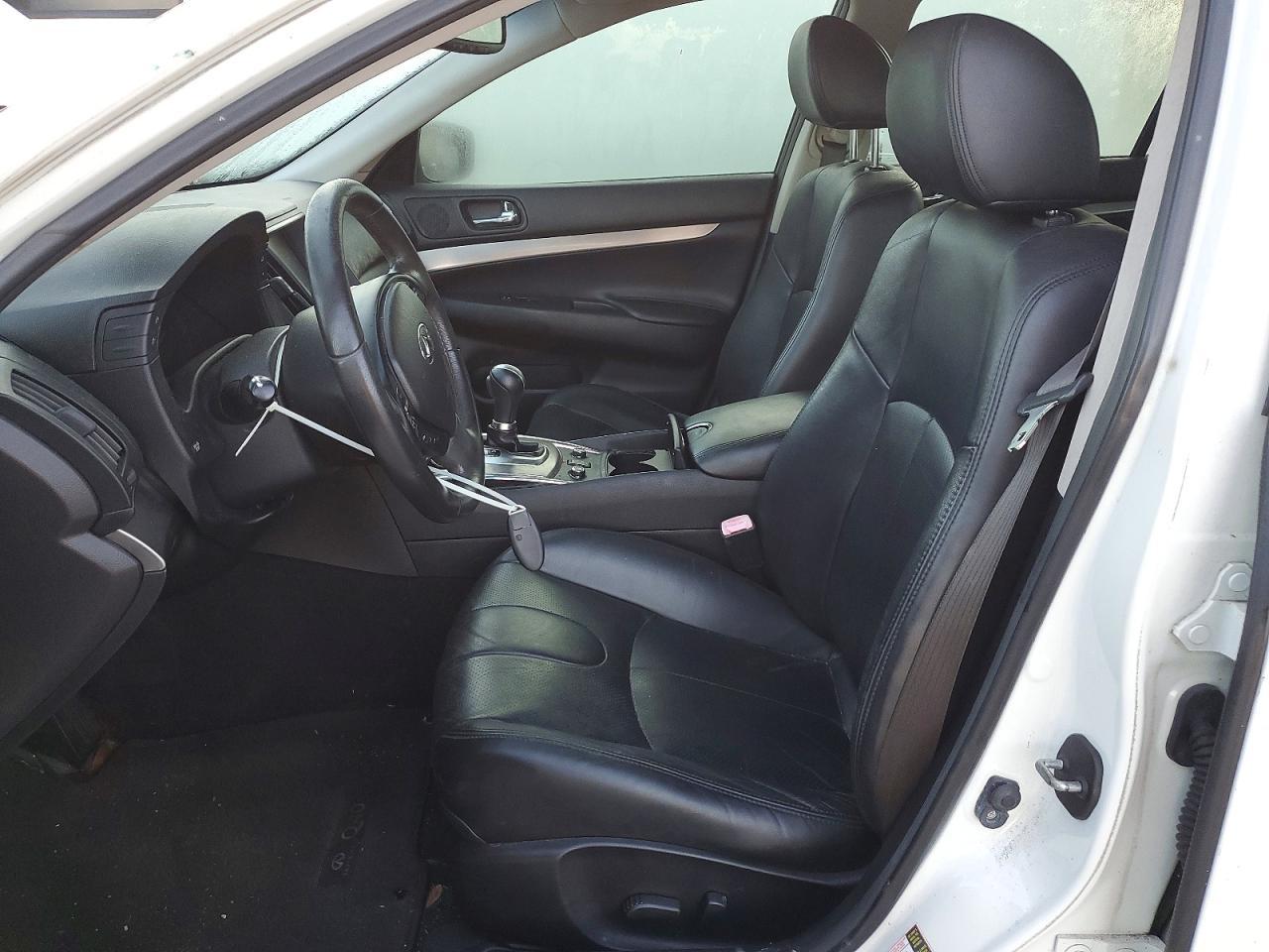 2015 Infiniti Q40 Base