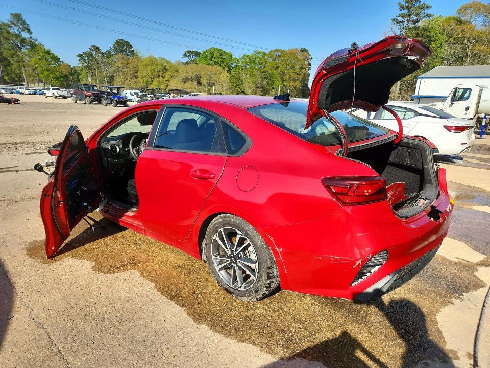 2023 KIA Forte lxs