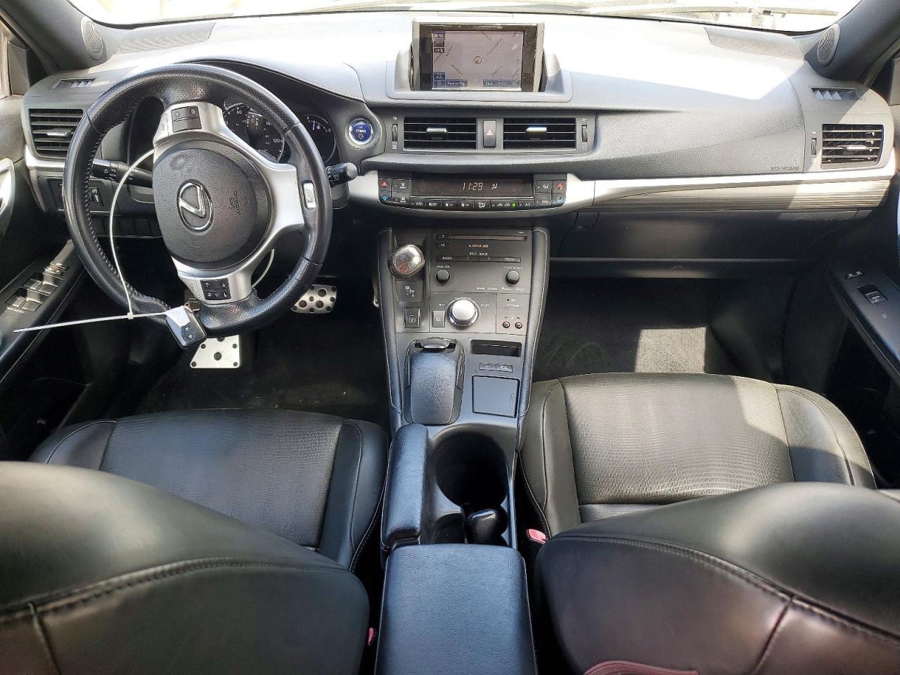 2013 Lexus Ct 200h Base