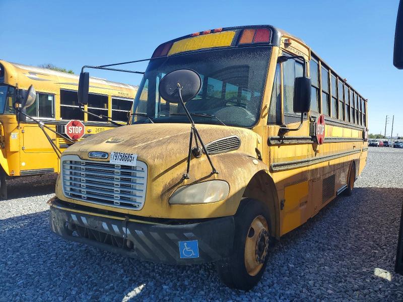 2010 Freightliner 2010 Thomas SAF-T-LINER C2-School Bus