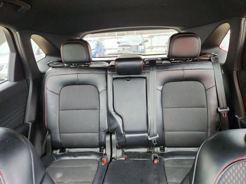 2023 Ford Escape st Line