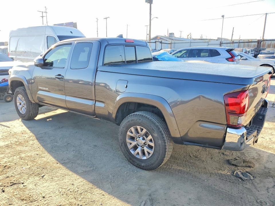 2018 Toyota Tacoma SR5 V6