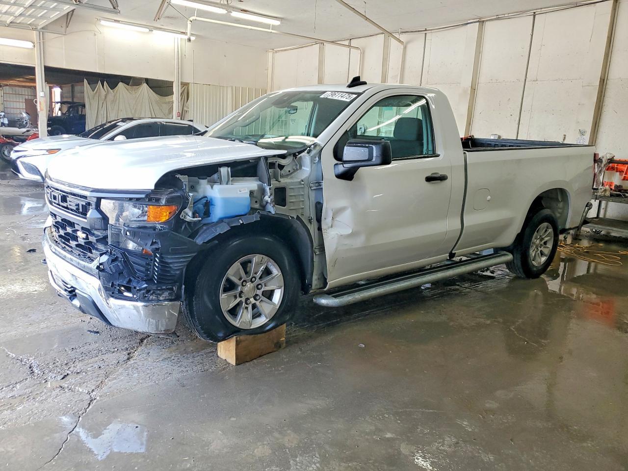 2024 Chevrolet Silverado C1500