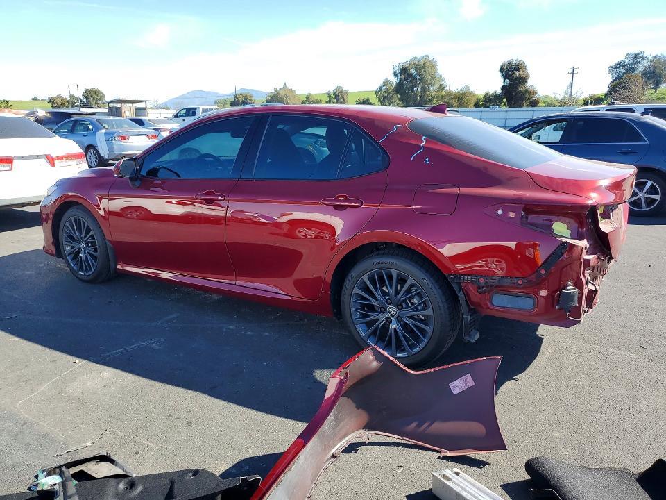 2020 Toyota Camry xle