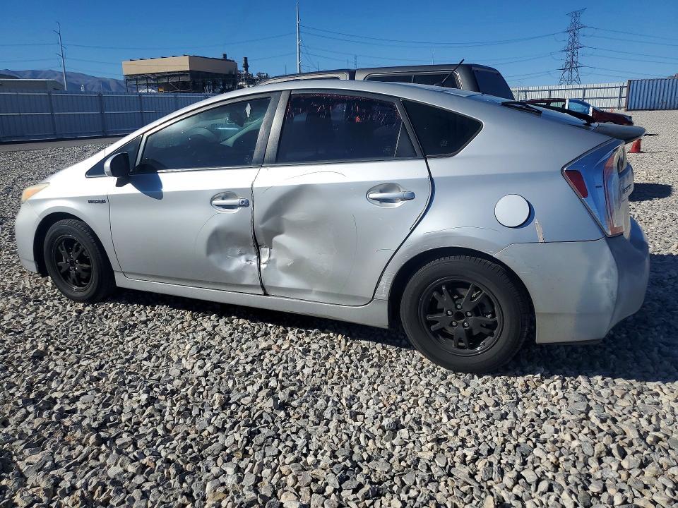 2013 Toyota Prius two