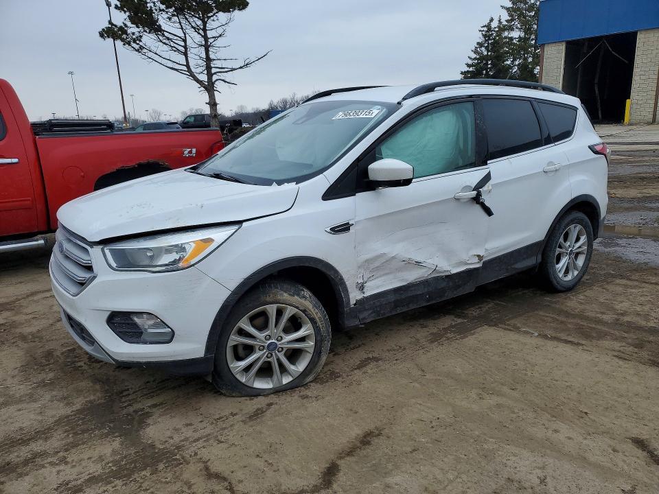 2018 Ford Escape se