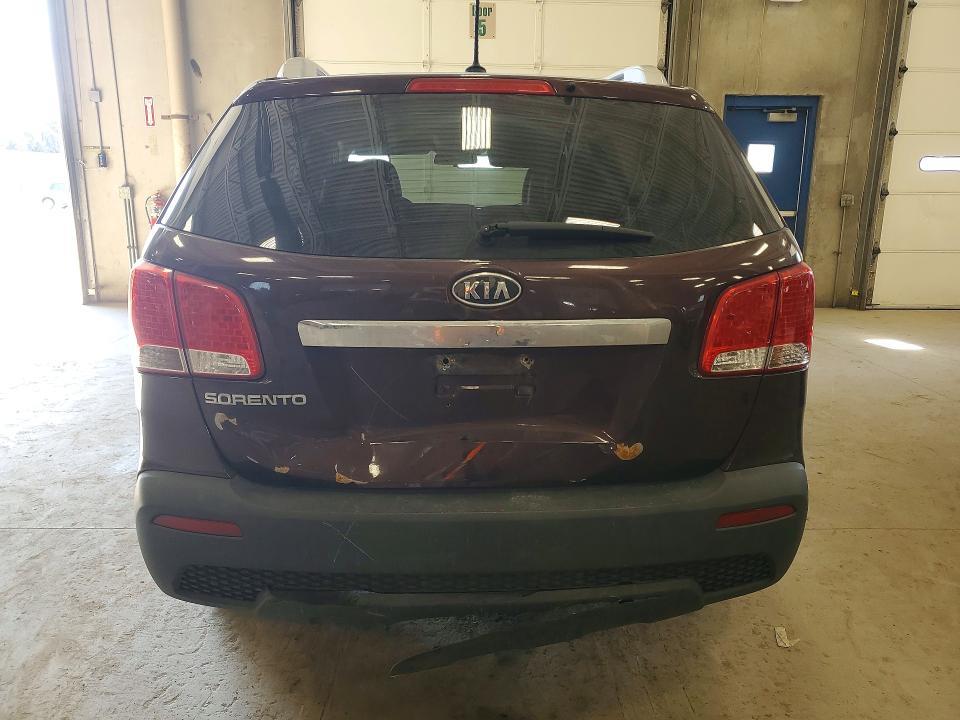 2011 KIA Sorento lx
