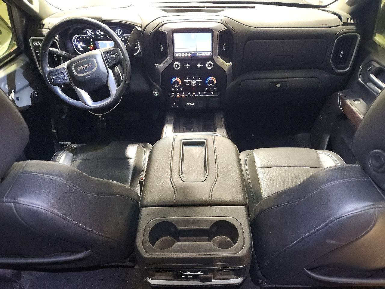 2020 GMC Sierra K1500 SLT