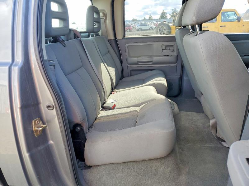 2006 Dodge Dakota Quad SLT