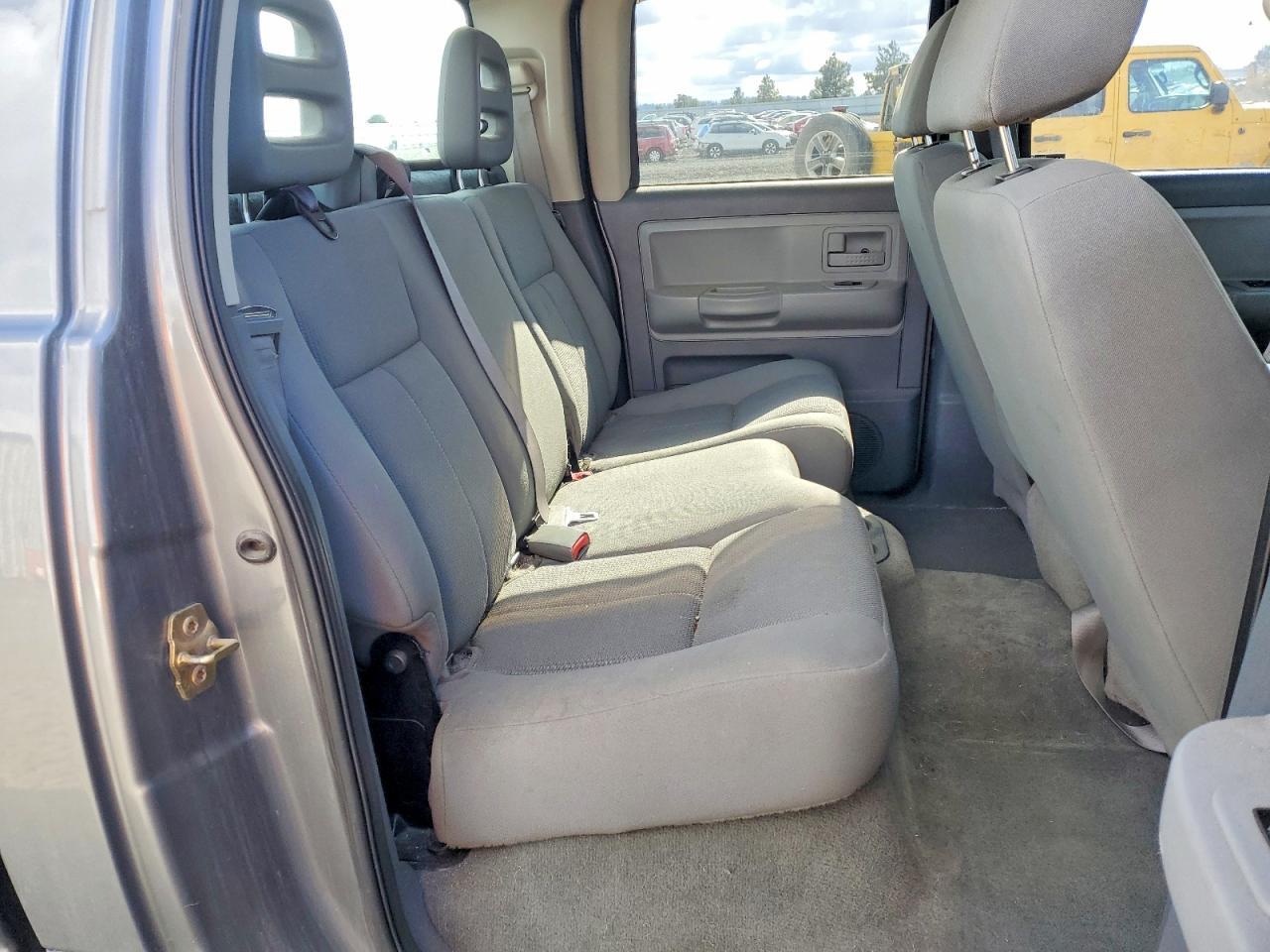 2006 Dodge Dakota Quad SLT