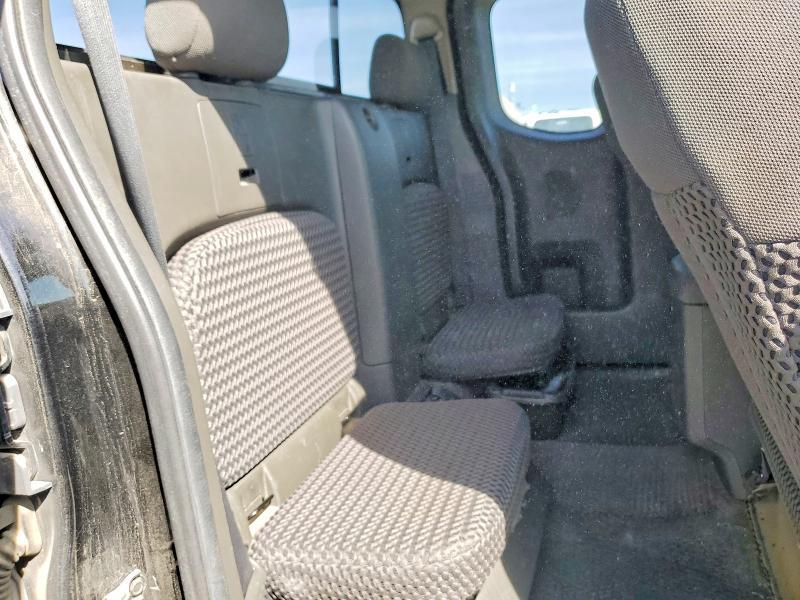 2015 Nissan Frontier sv V6