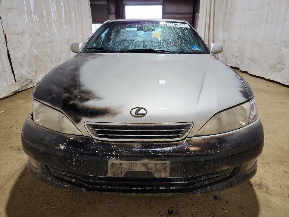 2000 Lexus Es 300 Base