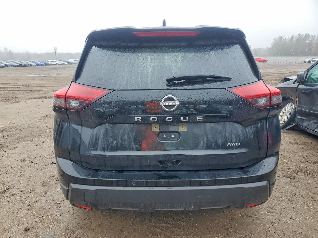 2024 Niss Rogue s