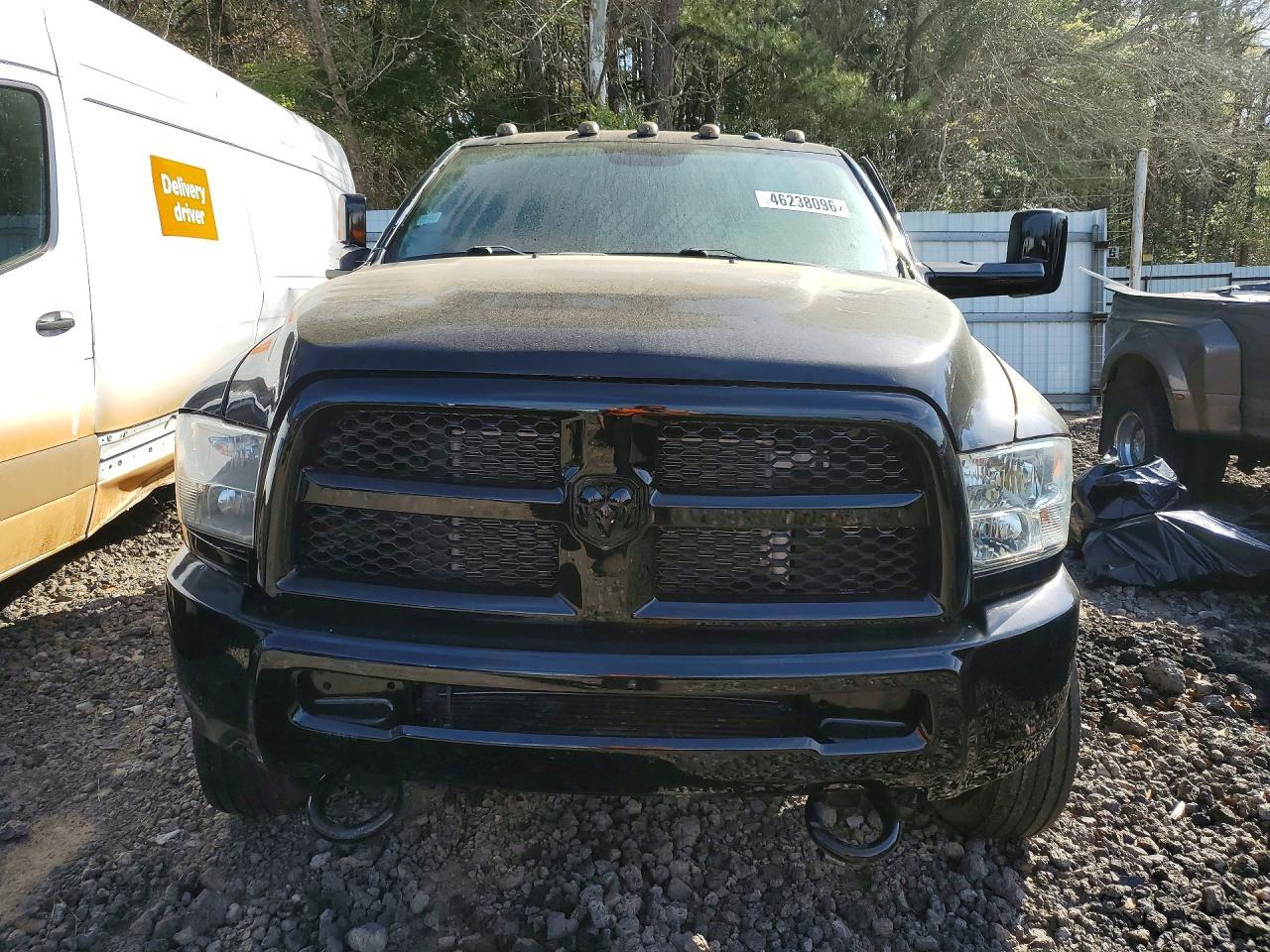 2016 Dodge RAM 5500 Flatbed Truck