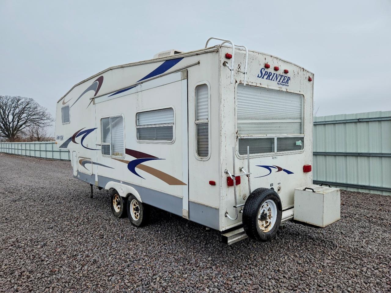 2004 Keystone 2004 Keystone Sprinter Camper