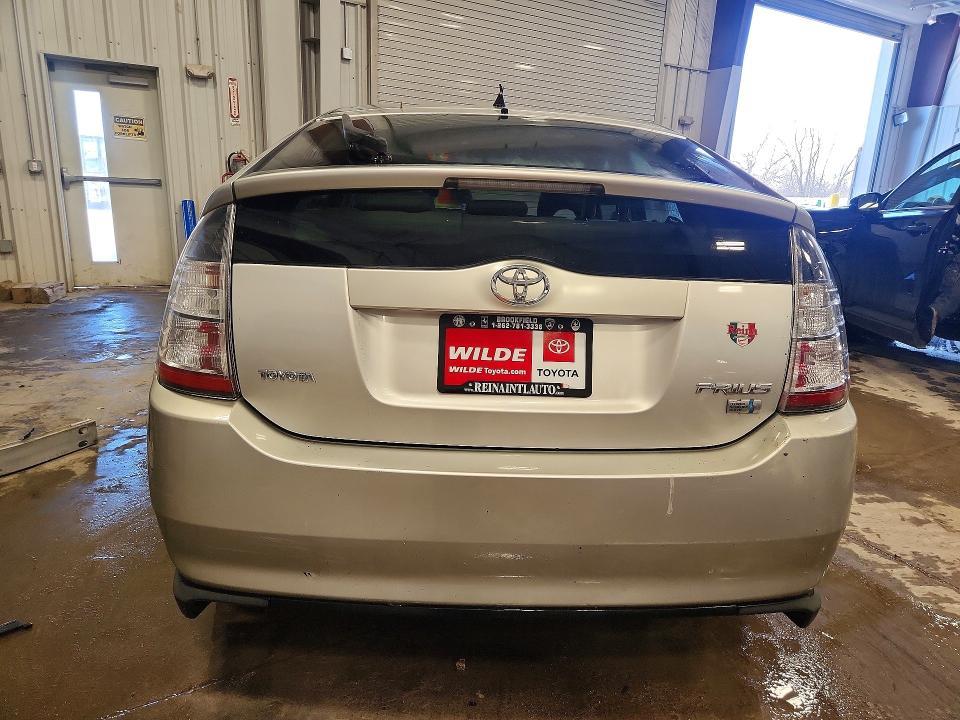 2004 Toyota Prius Base