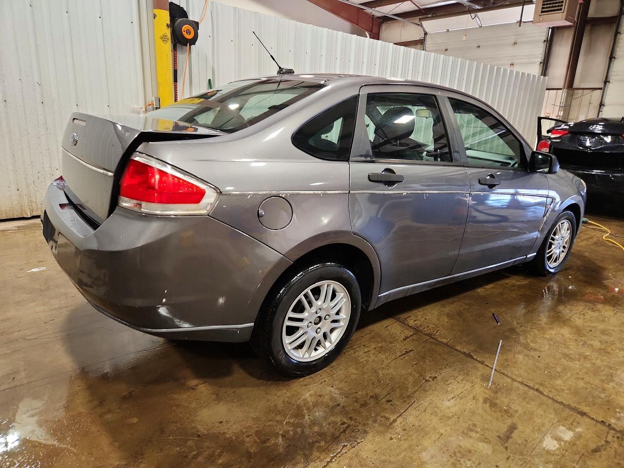 2010 Ford Focus se