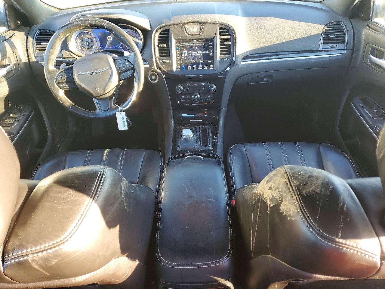 2019 Chrysler 300 s