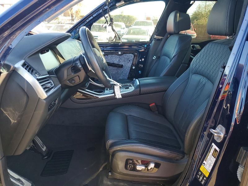 2021 BMW X7 M50i