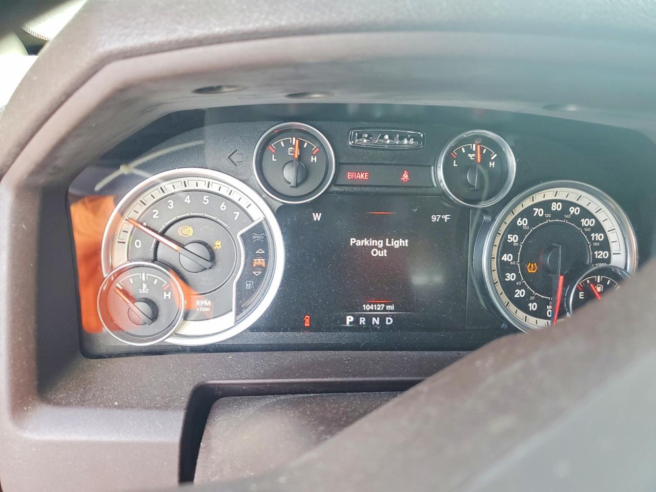 2016 Ram Trucks 1500 SLT