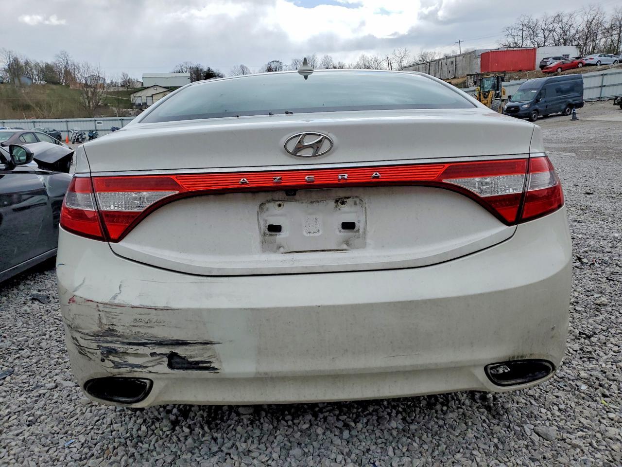 2012 Hyundai Azera Base