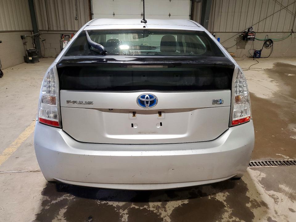 2010 Toyota Prius iv