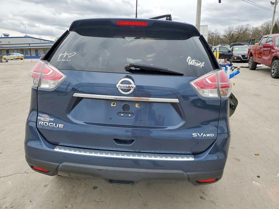 2015 Nissan Rogue sv