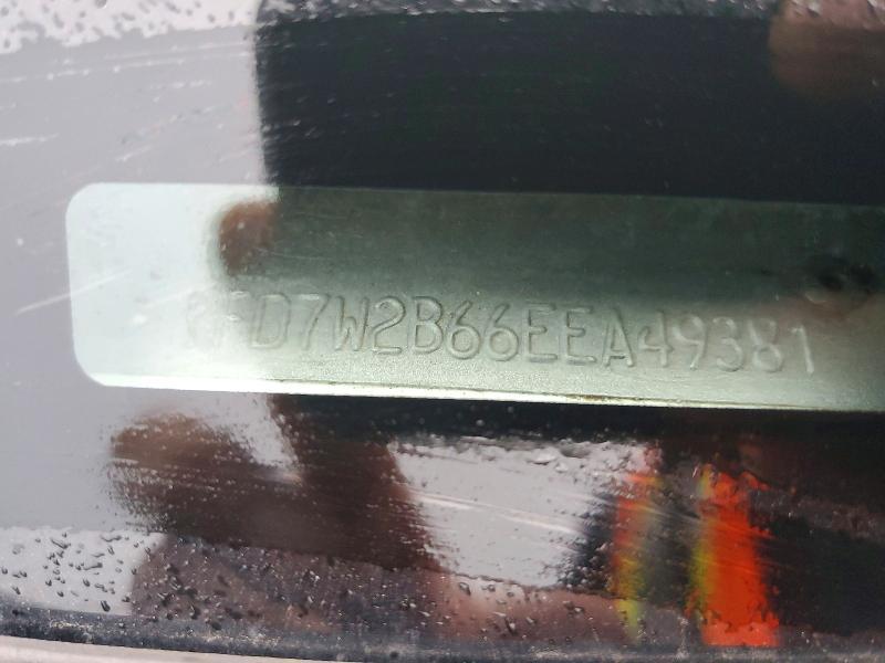 2014 Ford F250 Super Duty Flatbed Truck