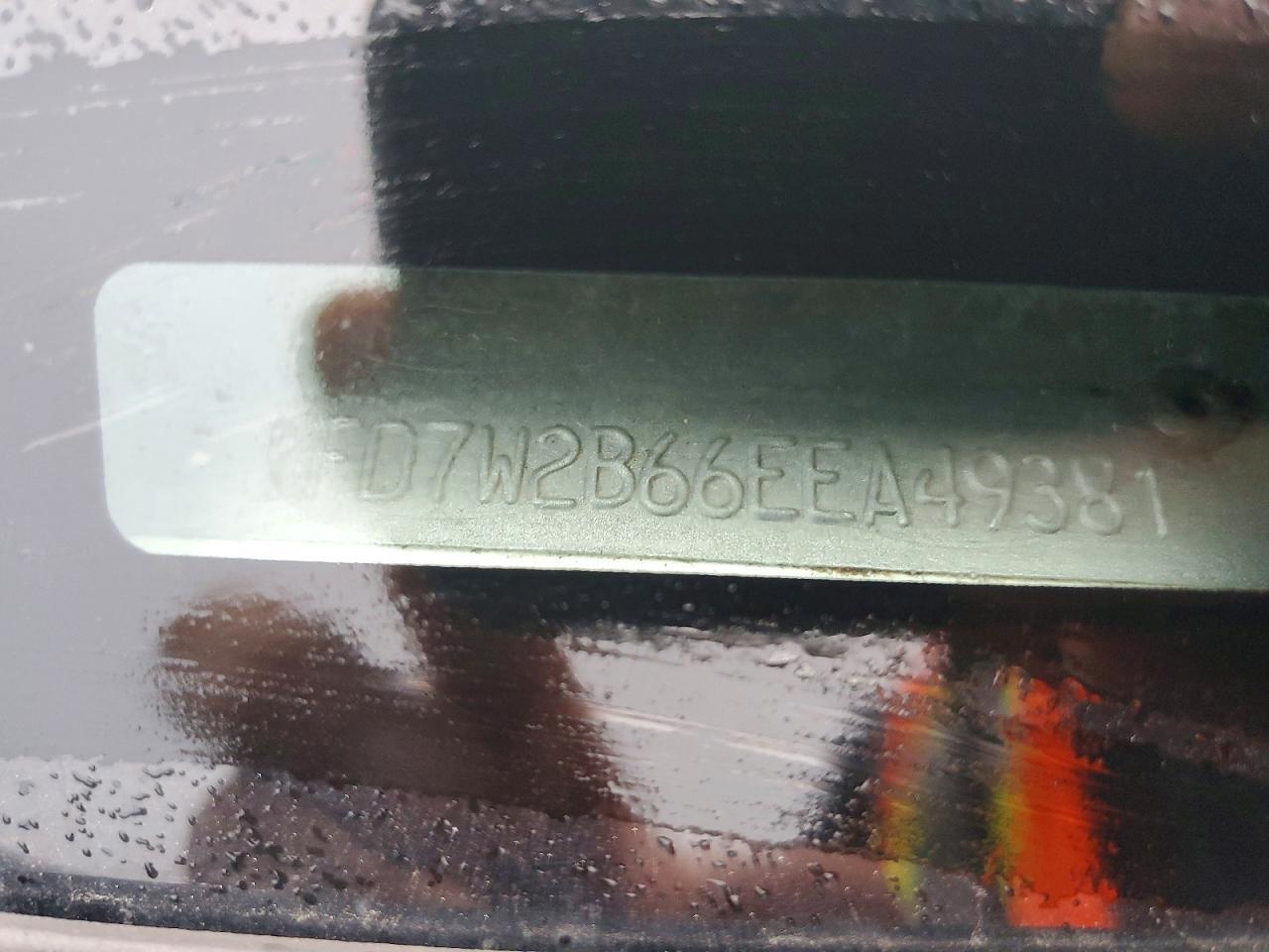 2014 Ford F250 Super Duty Flatbed Truck