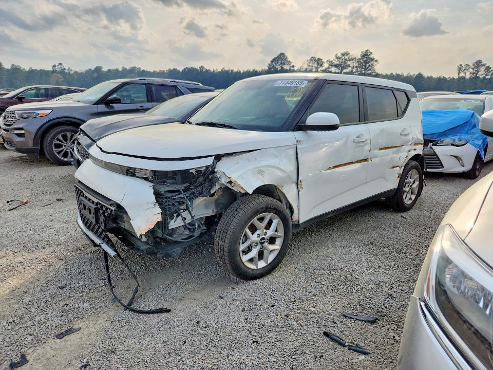2023 KIA Soul lx