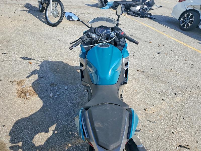 2021 Kawasaki EX400