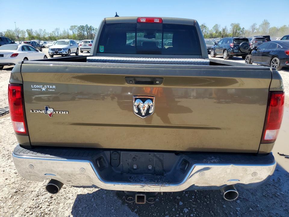 2015 Dodge RAM 1500 SLT