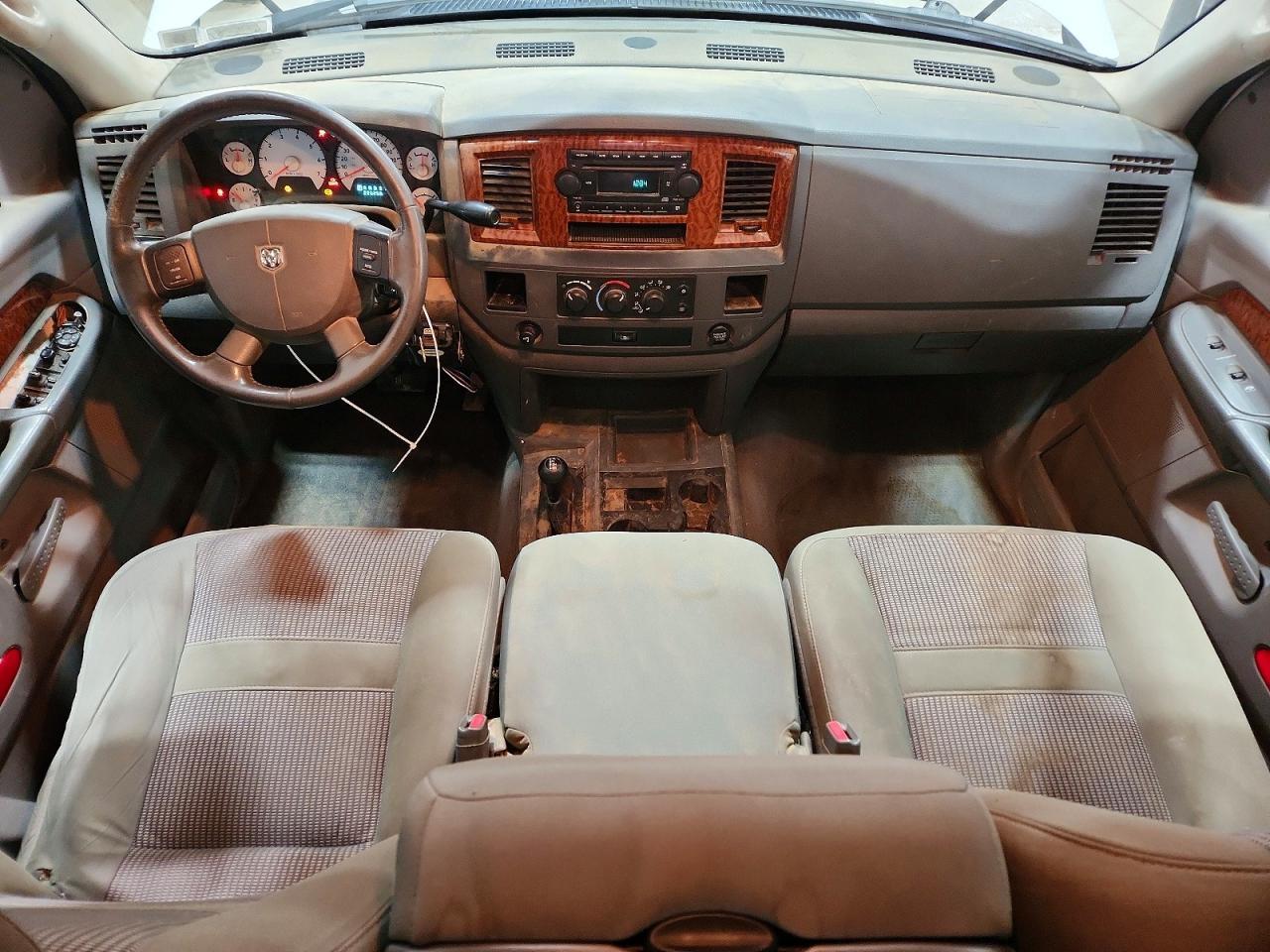 2006 Dodge RAM 2500 ST