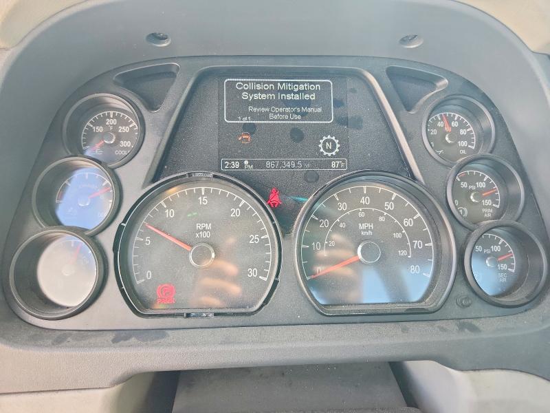 2018 Peterbilt 579 Semi Truck