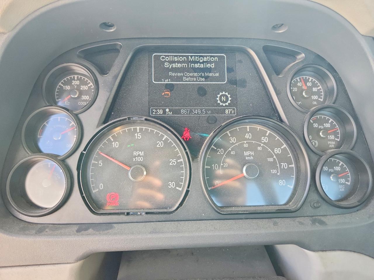 2018 Peterbilt 579 Semi Truck