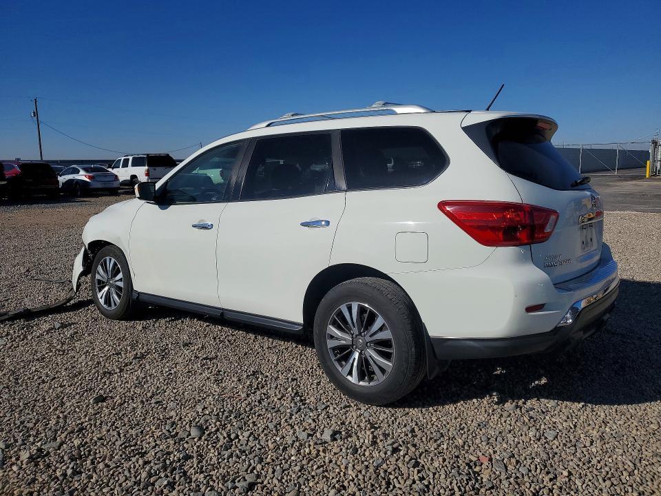 2017 Nissan Pathfinder s