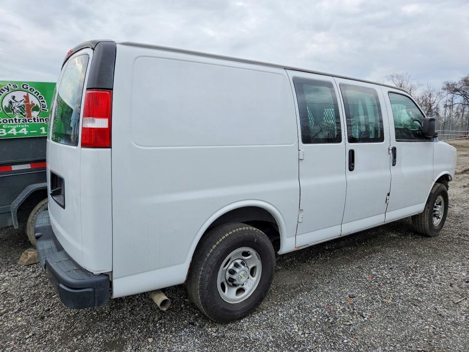 2021 Chevrolet Express G2500