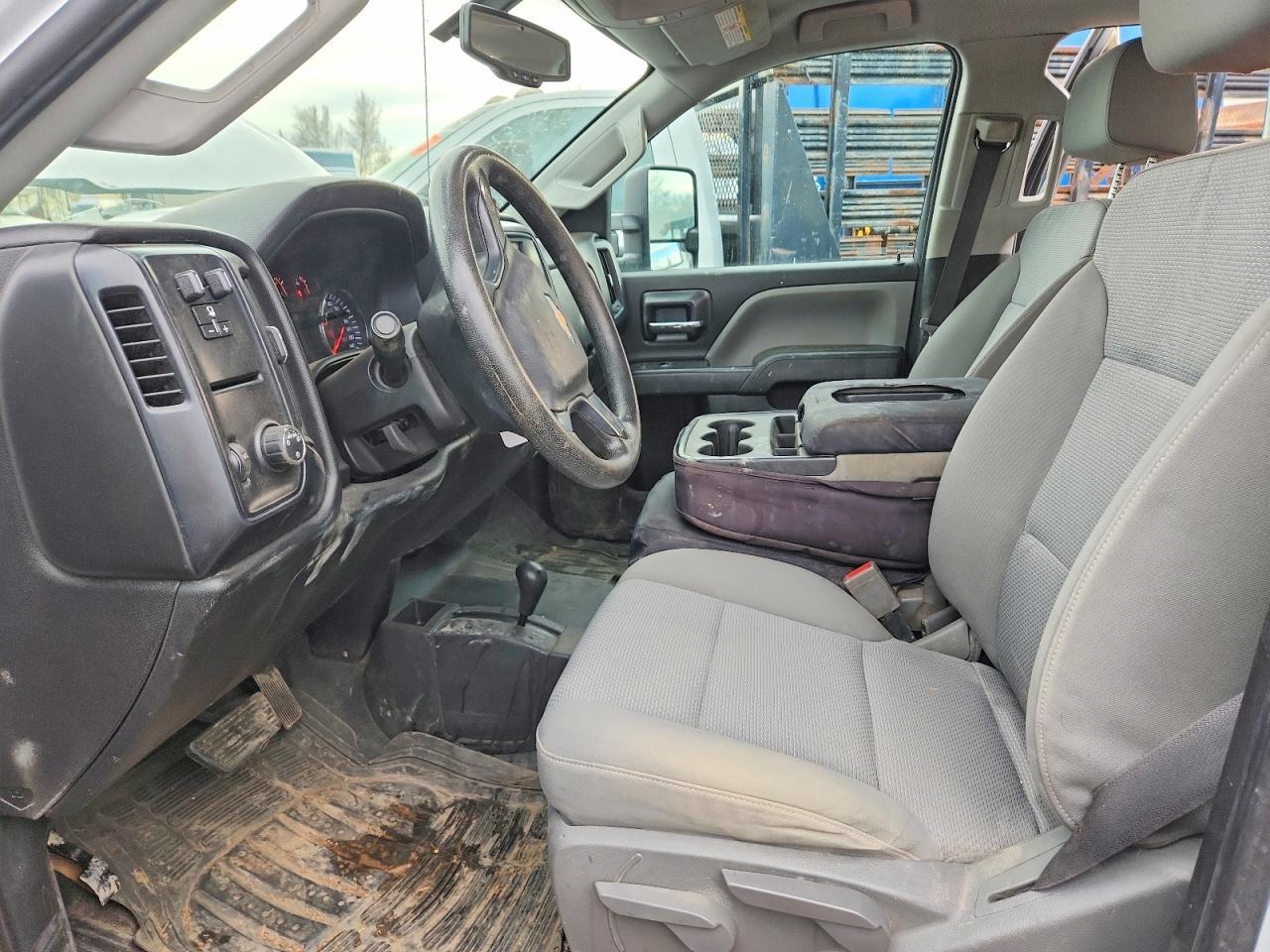 2019 Chevrolet Flatbed Truck